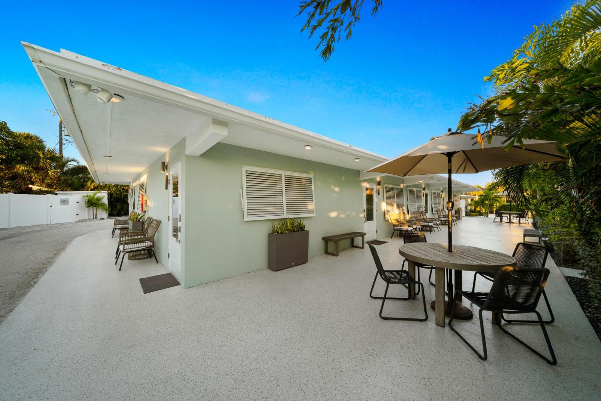 Boutique Vacation Rental Complex At Beach Cocoa Beach Esterno foto